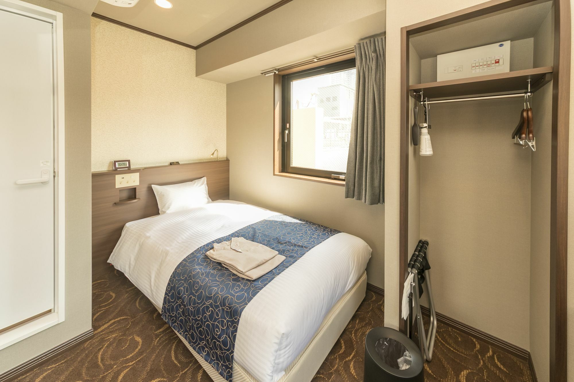 Hotel Wbf Yodoyabashi Minami Osaka Exteriör bild
